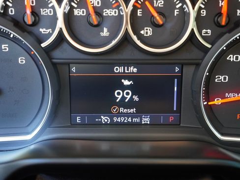 Certified 2019 Chevrolet Silverado 1500 LTZ w/ LTZ Plus Package AWD/4WD image 36