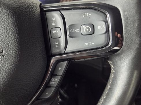 Used 2023 RAM 1500 Limited RWD image 17