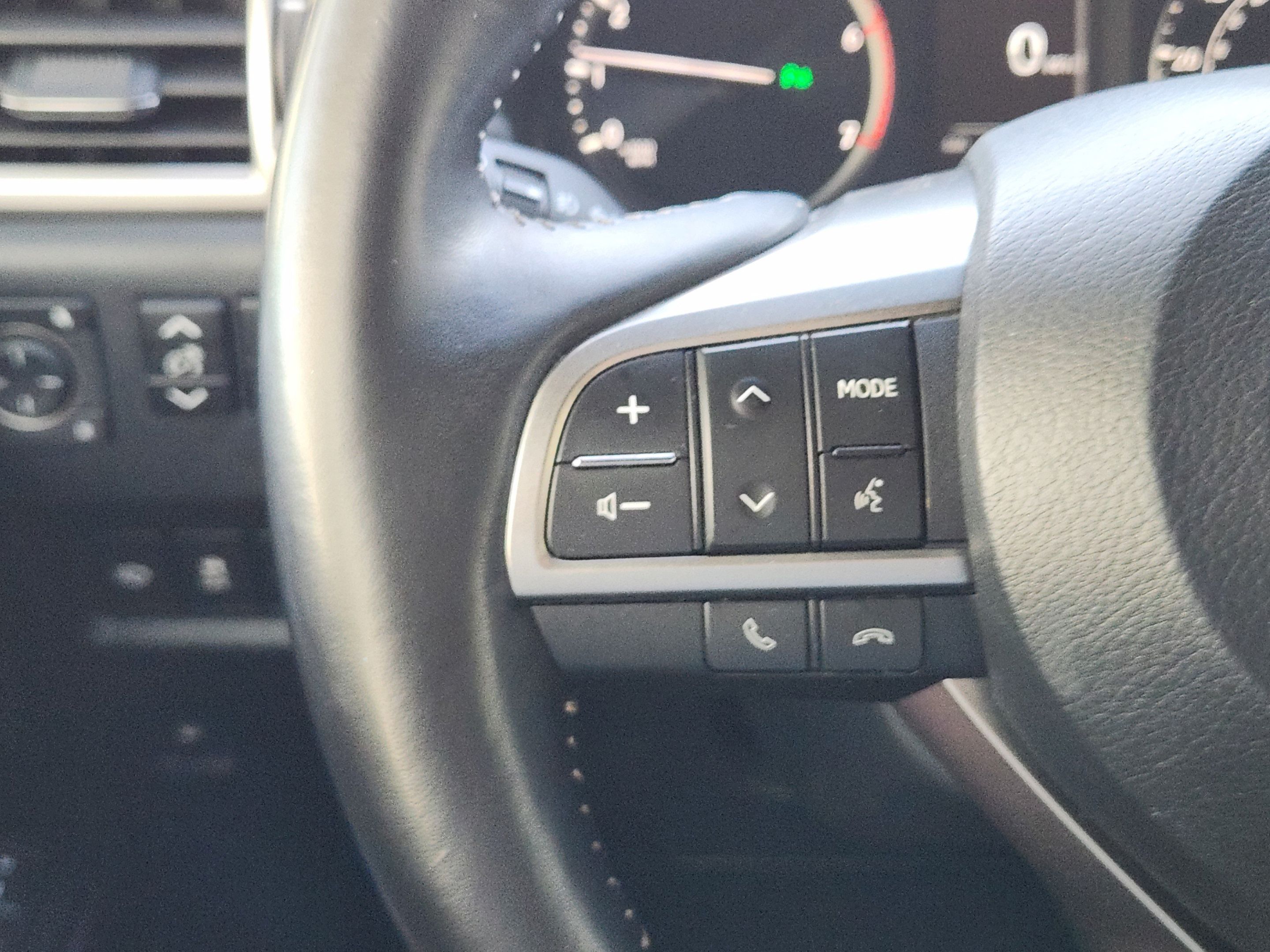 Used 2022 Lexus GX 460 Premium w/ Accessory Package AWD/4WD image 27