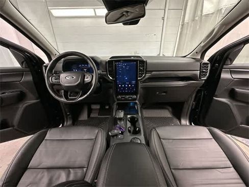 Used 2024 Ford Ranger Lariat w/ Trailer Tow Package image 20