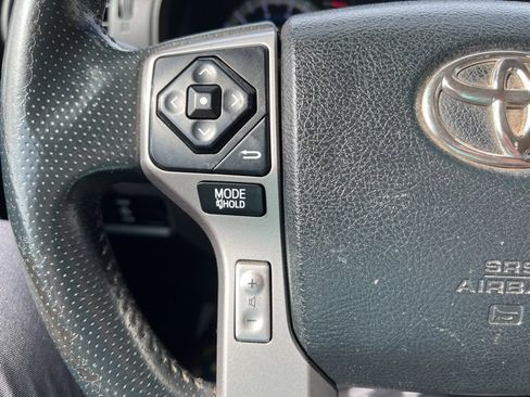 Used 2018 Toyota 4Runner SR5 image 14