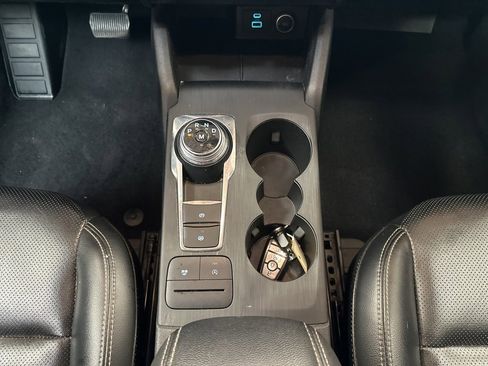 Used 2020 Ford Escape SEL image 21