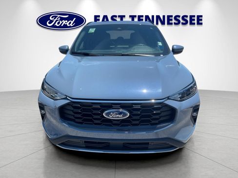 Certified 2025 Ford Escape ST-Line Select w/ Tech Pack #1 AWD/4WD image 9