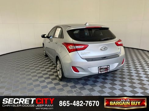 Used 2014 Hyundai Elantra GT w/ Option Group 02 FWD image 5