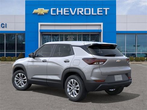 New 2026 Chevrolet TrailBlazer LS image 3