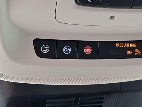 Certified 2025 Buick Envision Sport Touring image 24