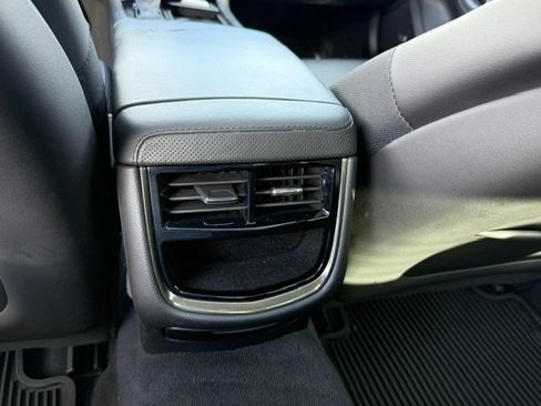 Used 2016 Cadillac CTS Luxury image 25