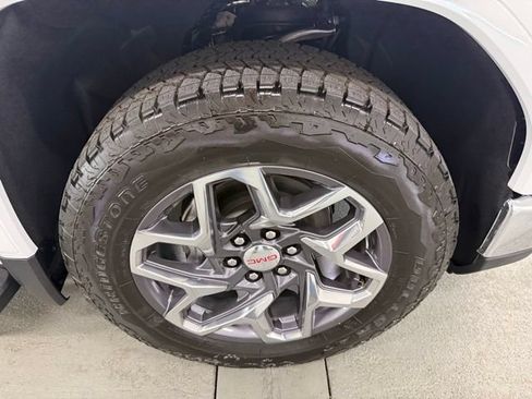 New 2026 GMC Sierra 1500 SLT w/ SLT Premium Plus Package AWD/4WD image 4