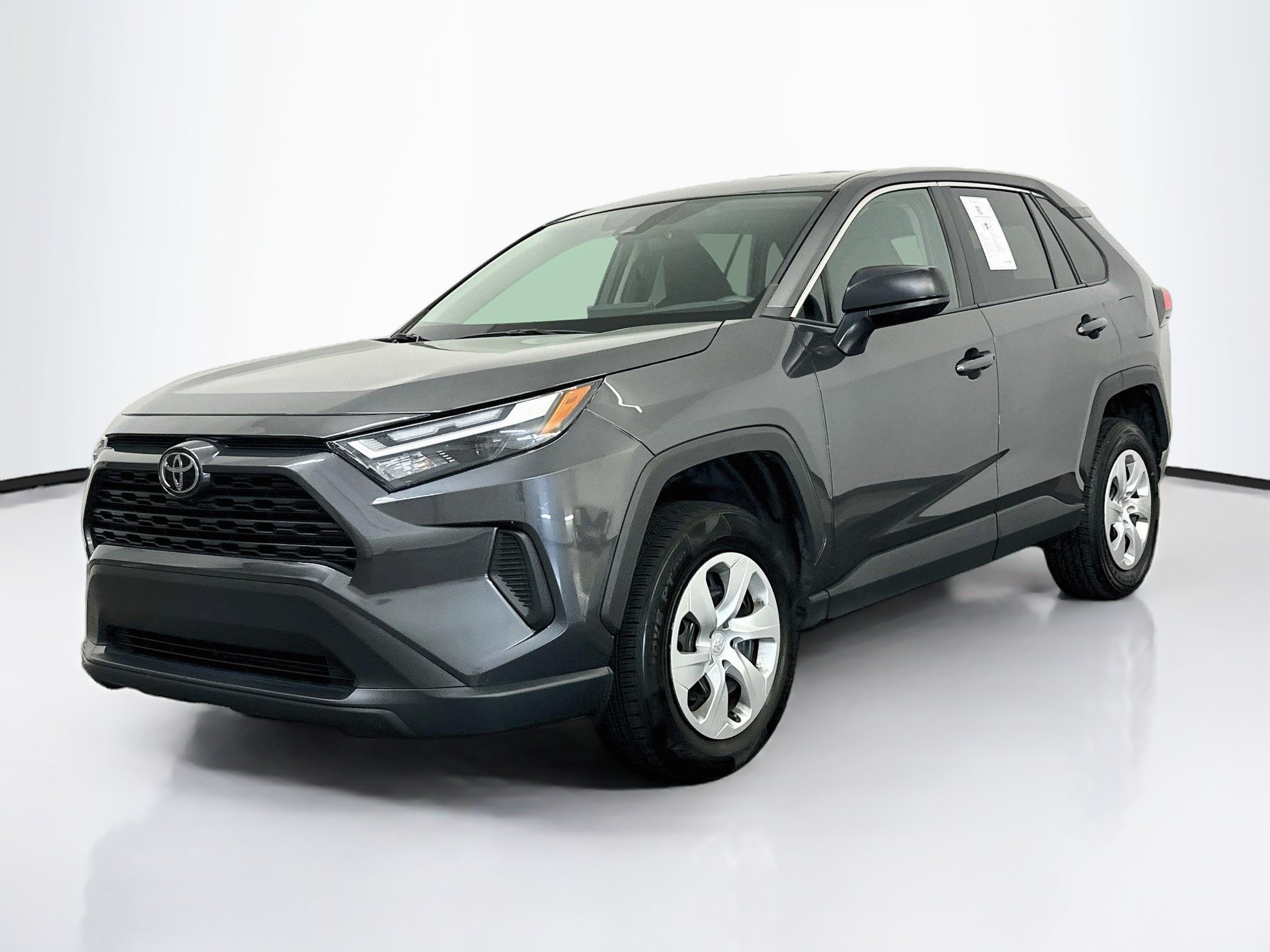 Used 2025 Toyota RAV4 LE AWD/4WD image 3
