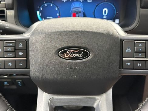 Used 2025 Ford F150 Lariat AWD/4WD image 27