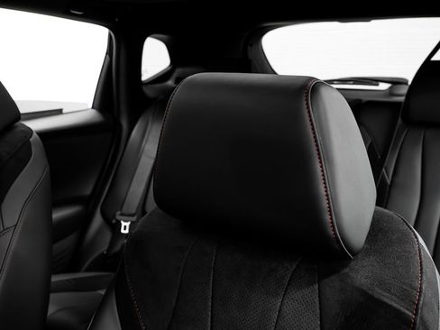 Certified 2025 Acura ADX A-Spec image 35