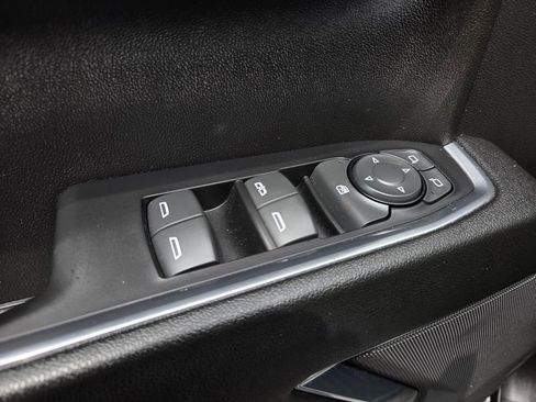 Certified 2023 Chevrolet Silverado 1500 LT RWD image 19