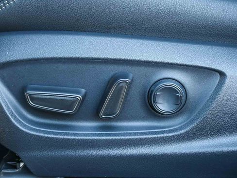 New 2026 Toyota Corolla Cross XLE FWD image 23