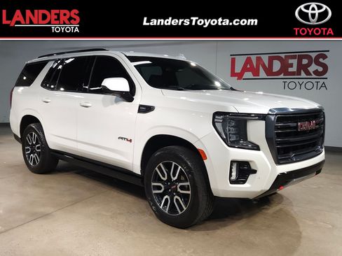 Used 2023 GMC Yukon AT4 w/ AT4 Premium Plus Package AWD/4WD image 1