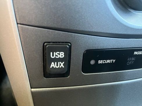 Used 2013 Toyota Corolla S FWD image 14
