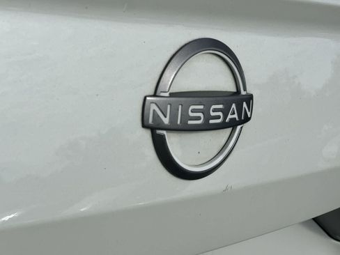 Used 2024 Nissan Altima 2.5 SR FWD image 10