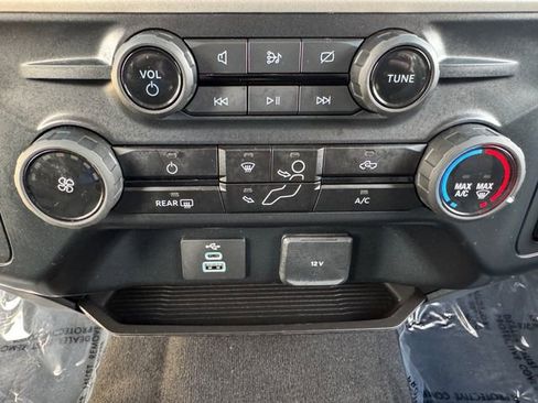 Used 2024 Ford F250 XL w/ STX Appearance Package image 28