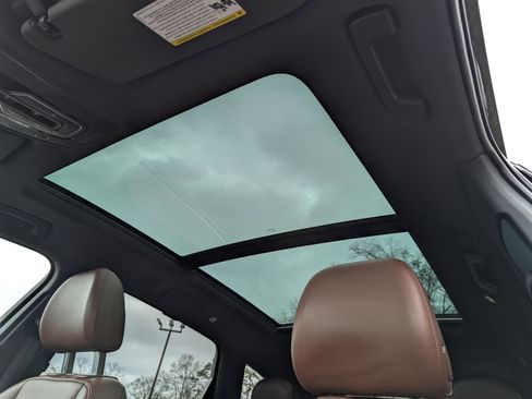 Used 2018 Audi Q7 3.0T Prestige w/ Prestige Package image 16