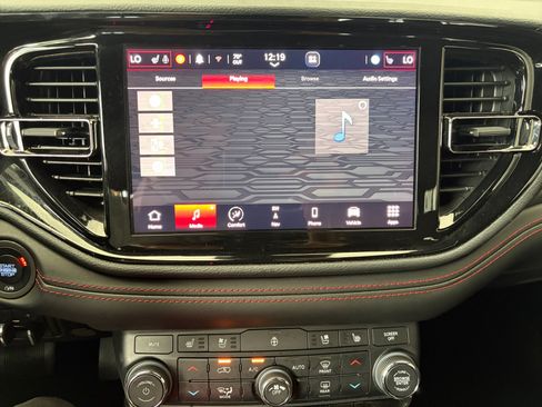 Used 2023 Dodge Durango GT AWD/4WD image 16