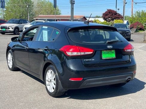 Used 2017 Kia Forte LX w/ LX Popular Plus Package FWD image 9