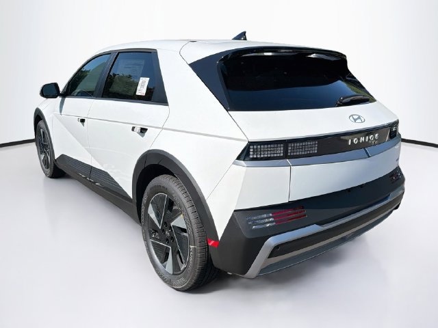 New 2027 Hyundai Ioniq 5 SE AWD/4WD image 5