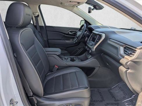 Used 2023 GMC Acadia Denali w/ Denali Technology Package FWD image 21