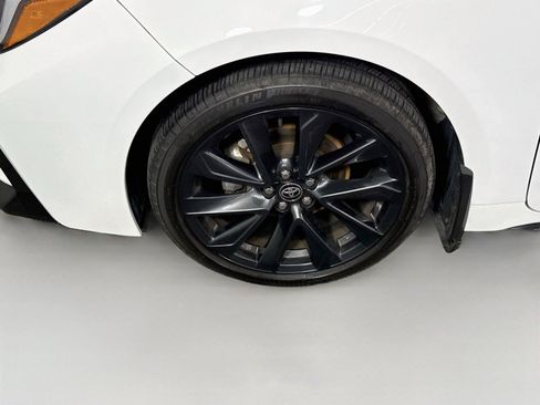 Used 2023 Toyota Corolla SE w/ Carpet Mat Package (TMS) FWD image 22