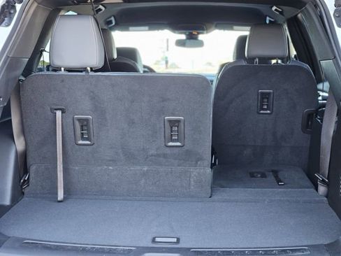 Used 2023 Buick Enclave Essence w/ Sport Touring Edition image 30