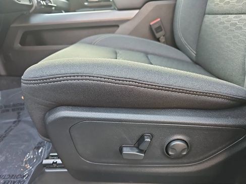 New 2026 RAM 1500 4x4 Crew Cab image 27