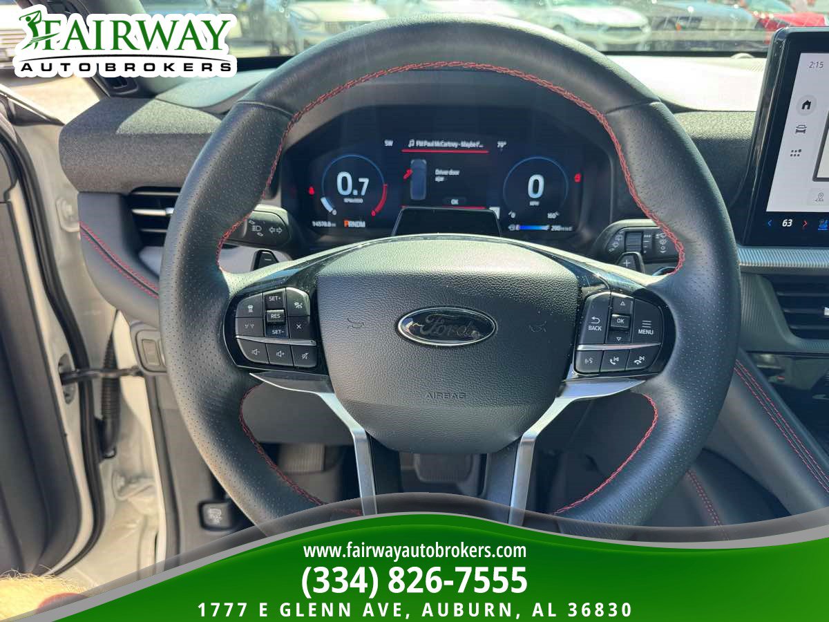 Used 2025 Ford Explorer ST w/ Sun And Sound Package AWD/4WD image 19