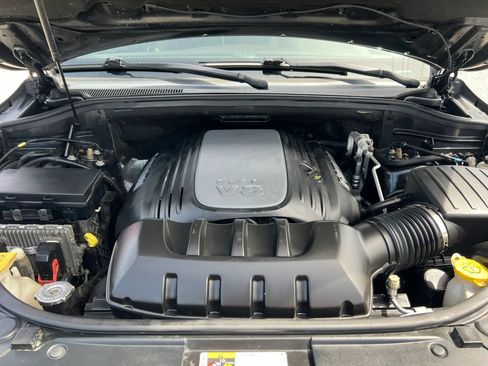 Used 2015 Jeep Grand Cherokee Overland w/ Advanced Technology Group AWD/4WD image 4