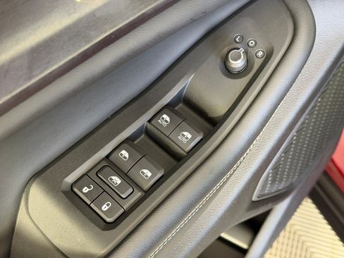 Used 2023 Jeep Grand Cherokee L Laredo AWD/4WD image 24