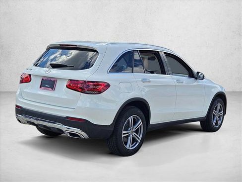 Used 2022 Mercedes-Benz GLC 300 image 5