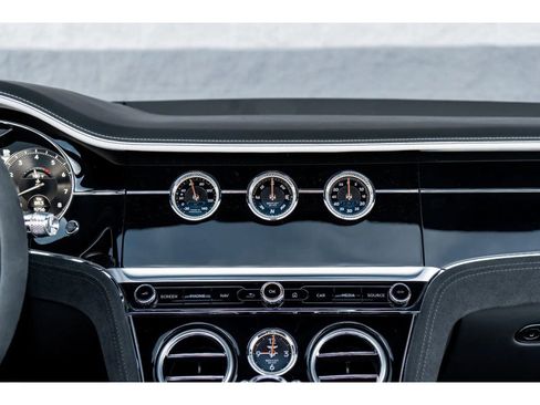 Used 2024 Bentley Continental GT Speed image 41
