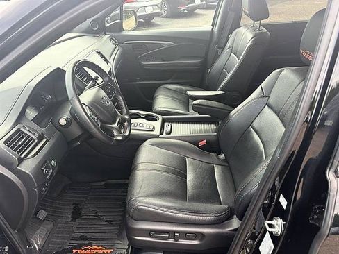 Used 2023 Honda Passport TrailSport image 14