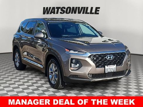 Used 2020 Hyundai Santa Fe SE image 1