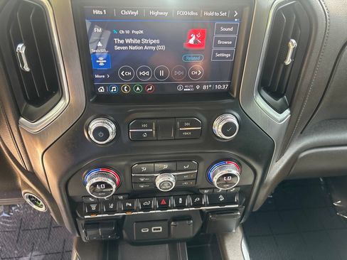 Used 2022 GMC Sierra 2500 Denali w/ Denali Ultimate Package AWD/4WD image 38