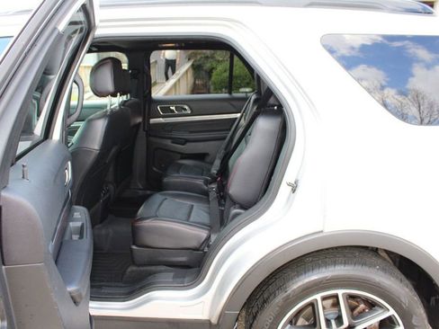 Used 2016 Ford Explorer Sport w/ Equipment Group 401A image 27