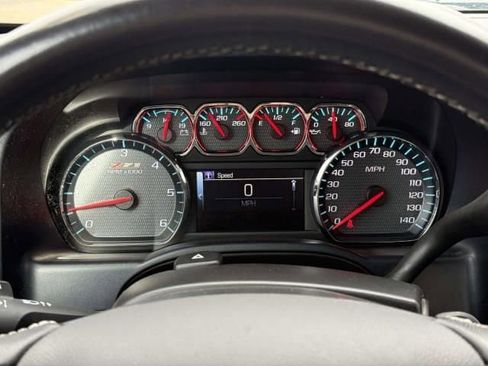 Used 2019 Chevrolet Silverado 1500 LT w/ All Star Edition image 15