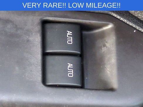 Used 2012 Ford Mustang Boss 302 w/ Boss 302 Accessory Pkg image 21