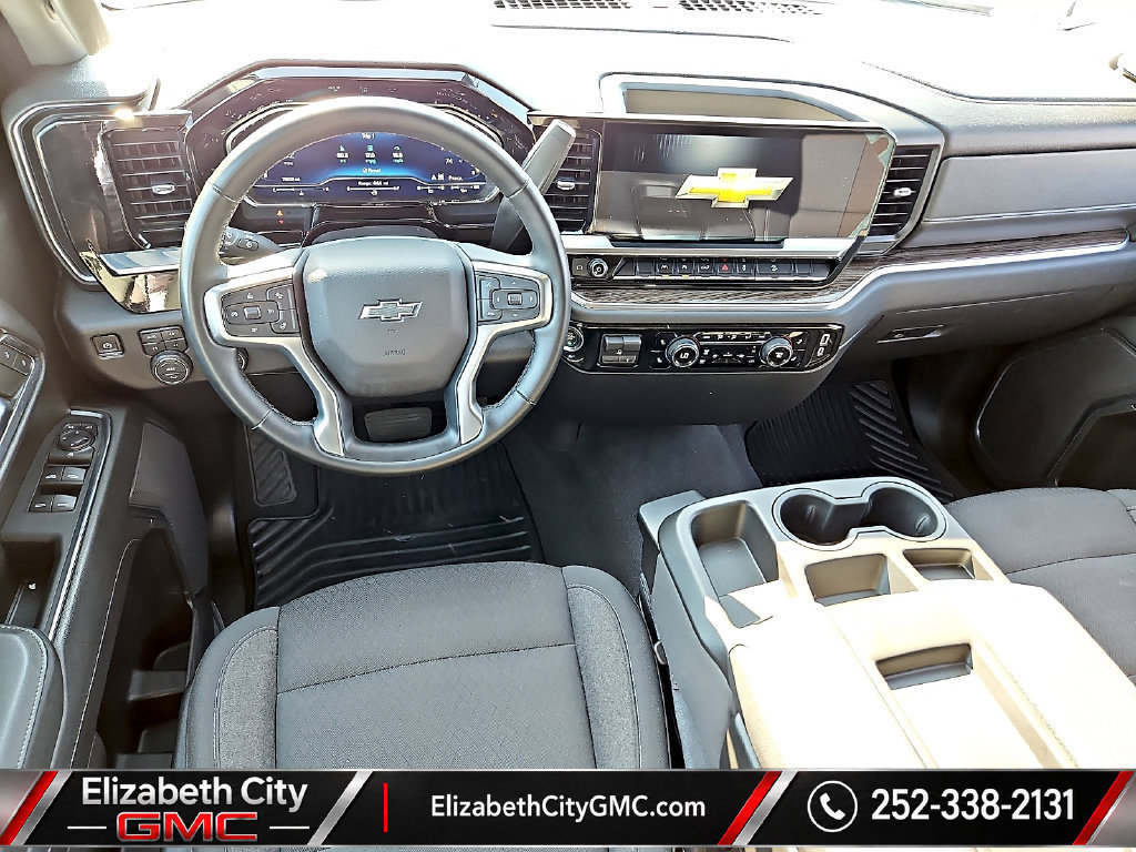 Used 2024 Chevrolet Silverado 1500 RST w/ Z71 Off-Road Package AWD/4WD image 12
