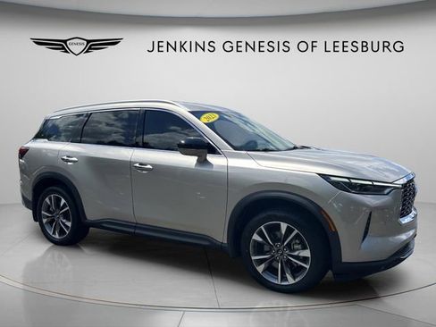 Used 2023 INFINITI QX60 Luxe w/ Cargo Package FWD image 1