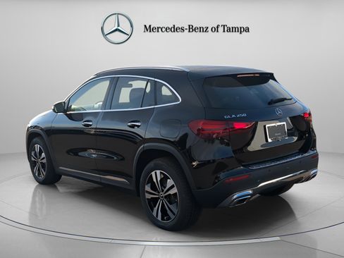 Certified 2025 Mercedes-Benz GLA 250 image 2