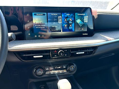 New 2026 Nissan Kicks SV w/ SV Premium Package image 21