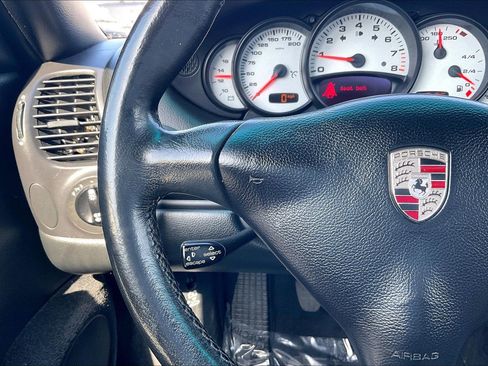 Used 2003 Porsche 911 Cabriolet image 21