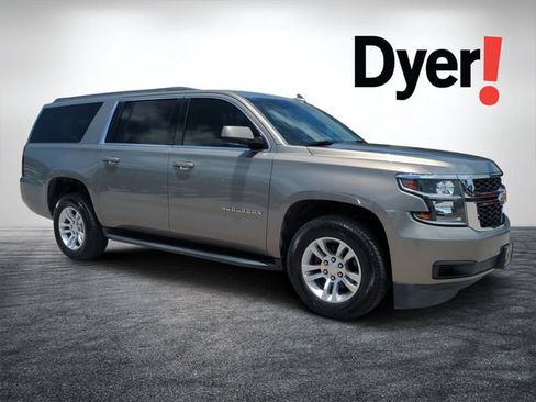 Used 2019 Chevrolet Suburban LT RWD image 1