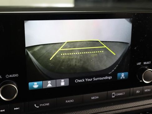 Used 2024 Honda CR-V EX image 29