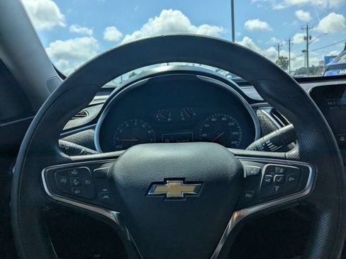 Used 2024 Chevrolet Malibu LT FWD image 18