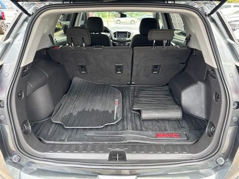 Used 2020 GMC Terrain SLE w/ Driver Convenience Package FWD image 20