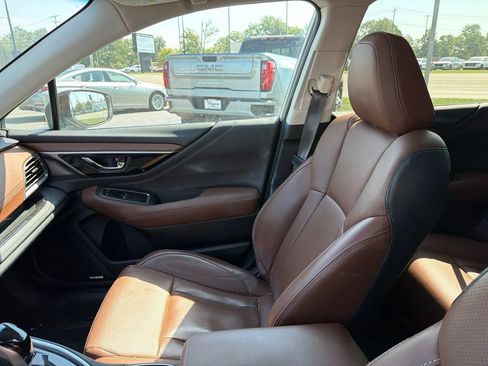 Used 2021 Subaru Outback Touring w/ Popular Package #2 AWD/4WD image 14